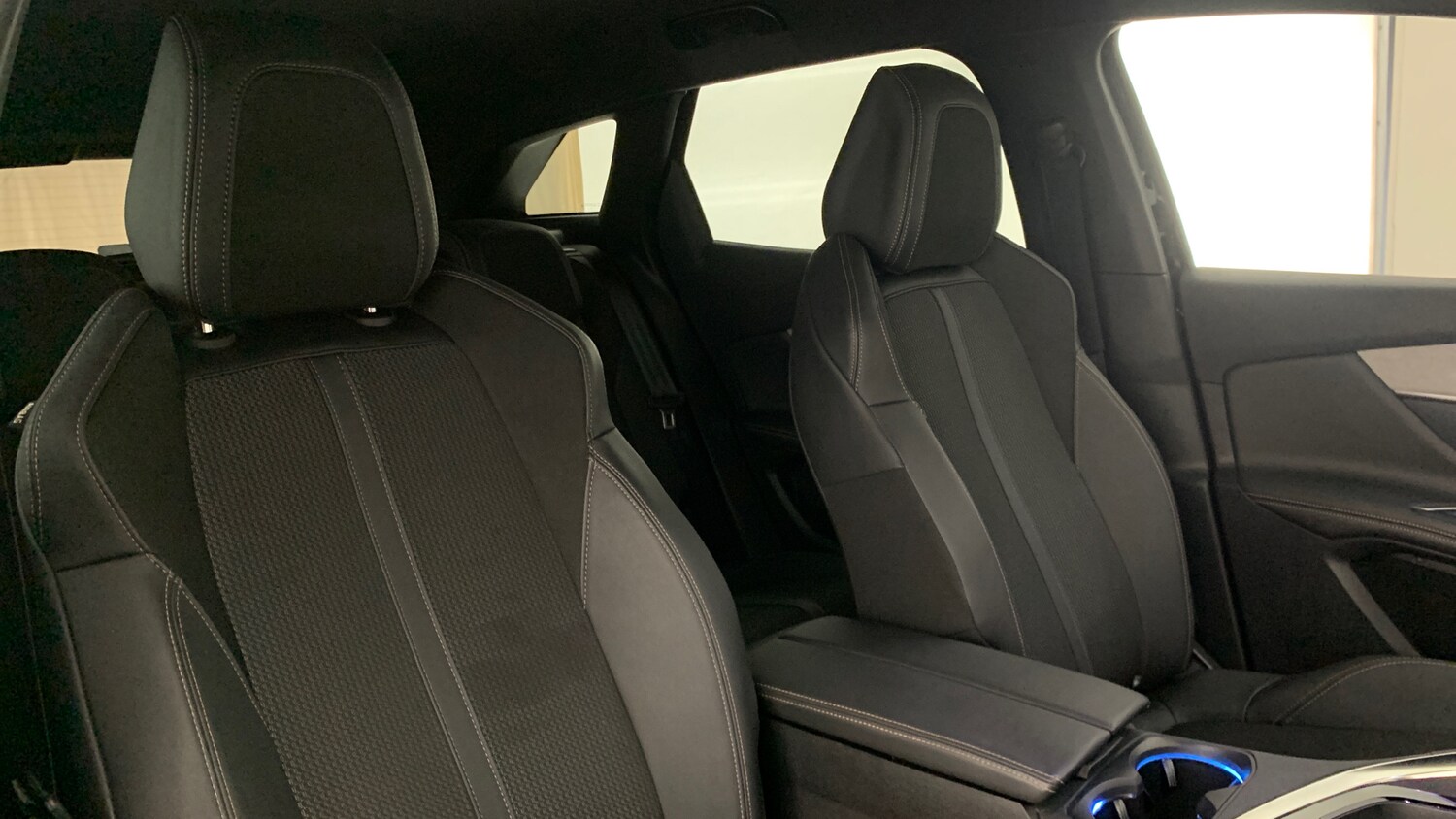 Used Peugeot 3008 2024 for sale - 76338294: Photo 45