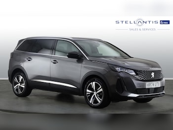 Peugeot - 5008