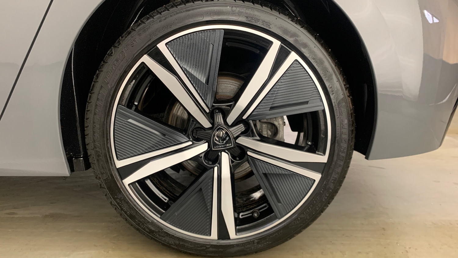 Used Peugeot 308 2024 for sale - 77042317: Photo 17