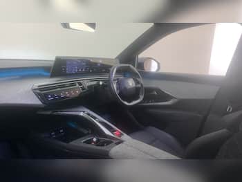 Used Peugeot 5008 2025 for sale - 79646935: Photo