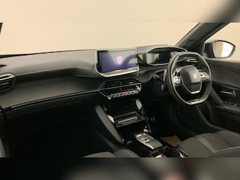 Used Peugeot 2008 2025 for sale - 79846617: Photo