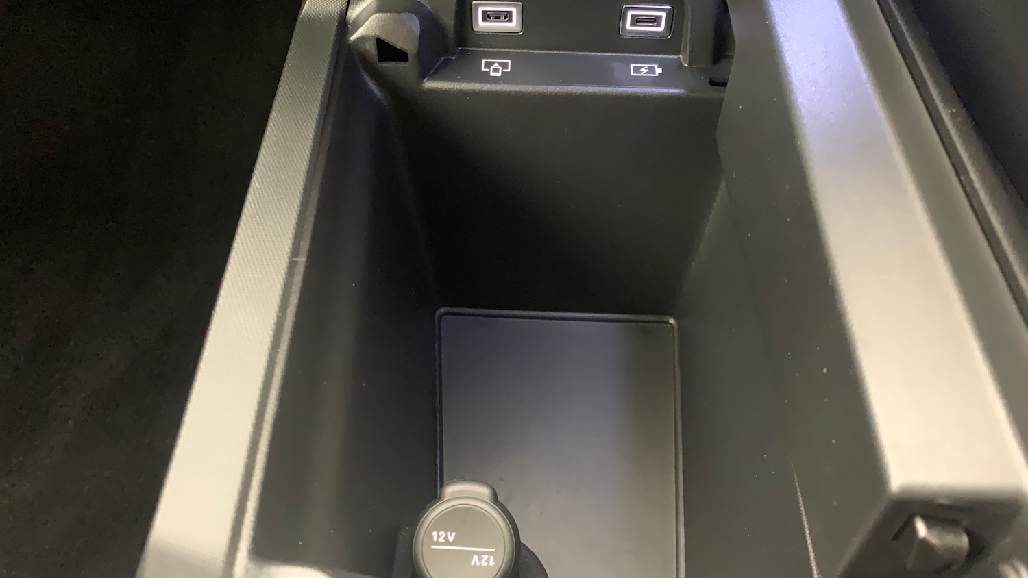 Used Peugeot 3008 2024 for sale - 76621403: Photo 25