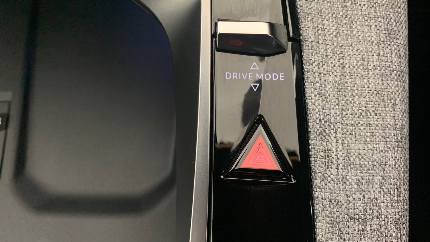 Used Peugeot 3008 2024 for sale - 76621403: Photo 32