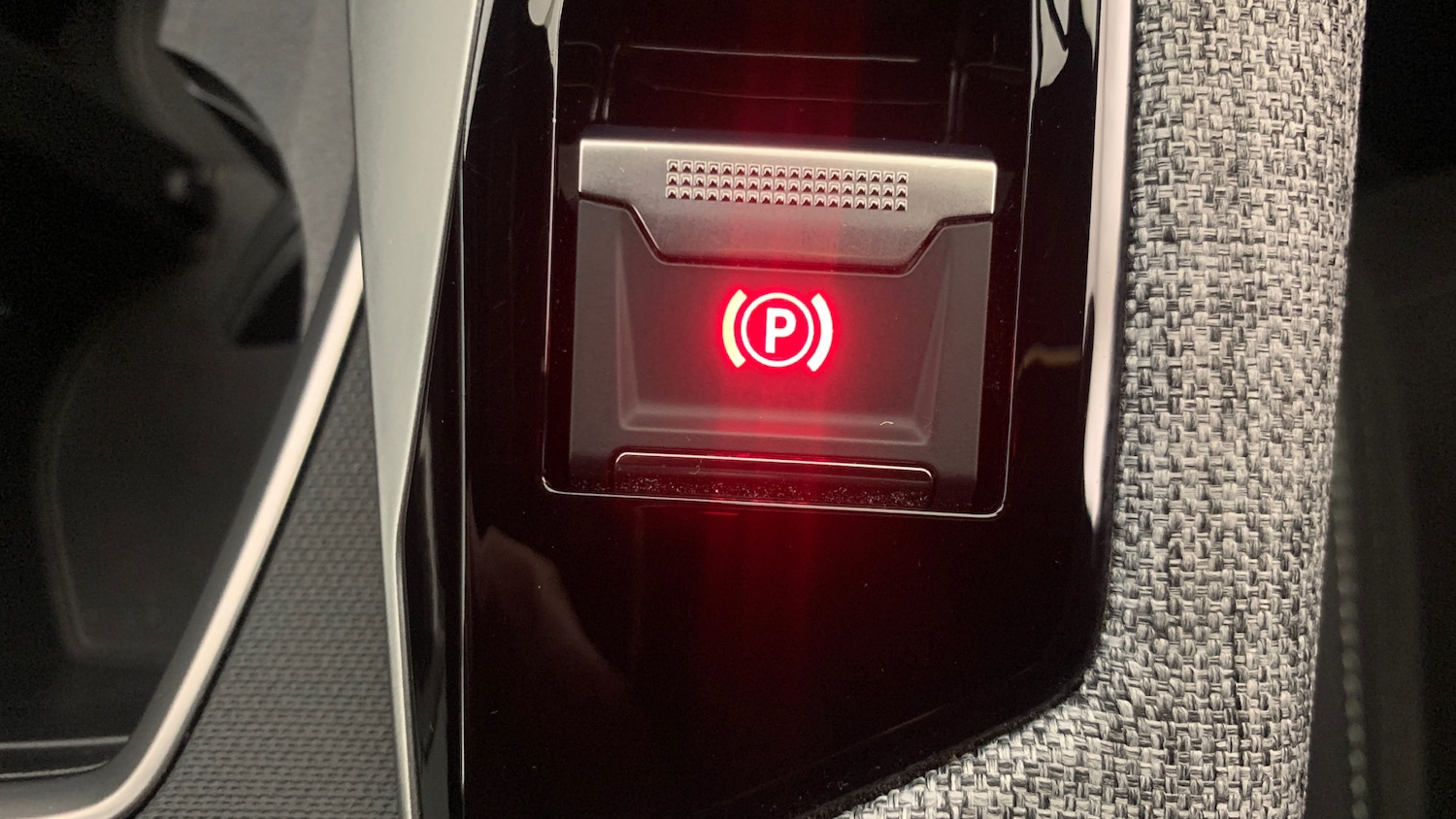 Used Peugeot 3008 2024 for sale - 76621403: Photo 34