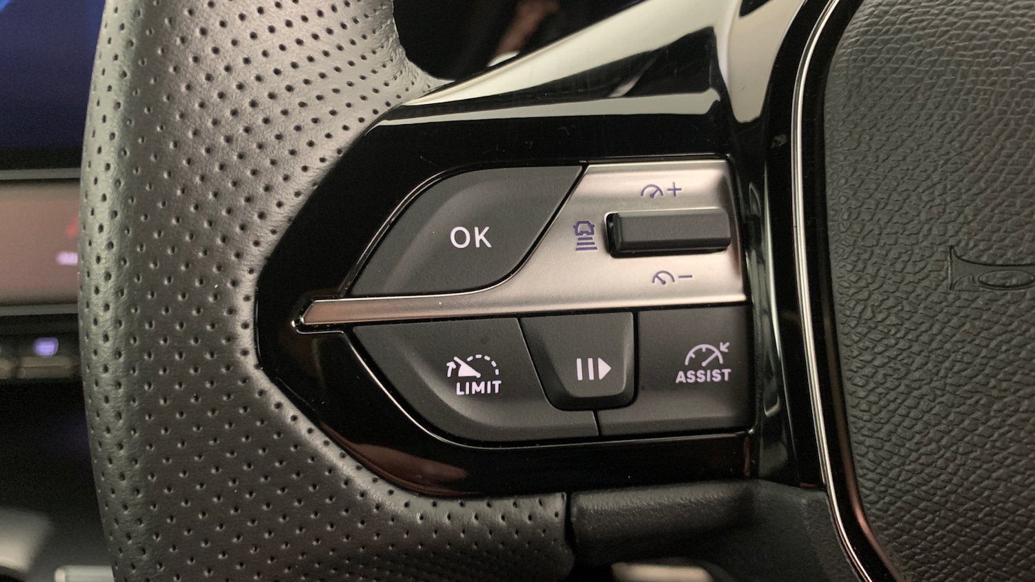 Used Peugeot 408 2025 for sale - 76474350: Photo 19