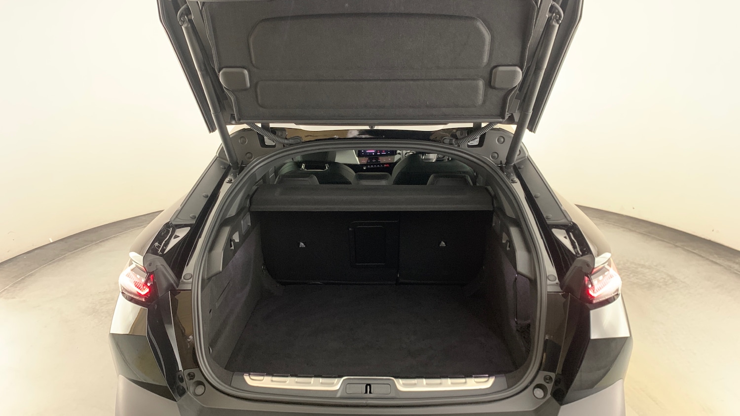 Used Peugeot 408 2025 for sale - 76474350: Photo 5