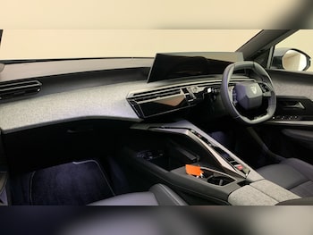 Used Peugeot 3008 2025 for sale - 78549621: Photo