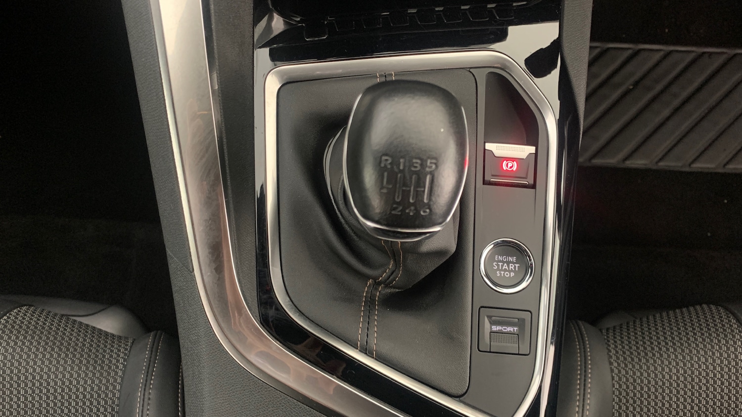 Used Peugeot 5008 2022 for sale - 77121161: Photo 33