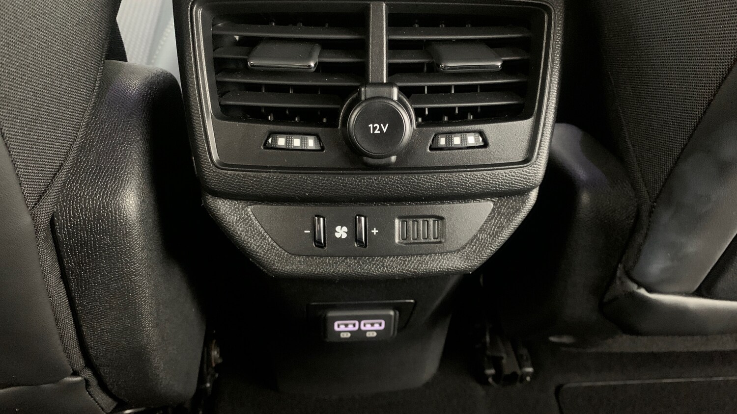 Used Peugeot 5008 2022 for sale - 77121161: Photo 40