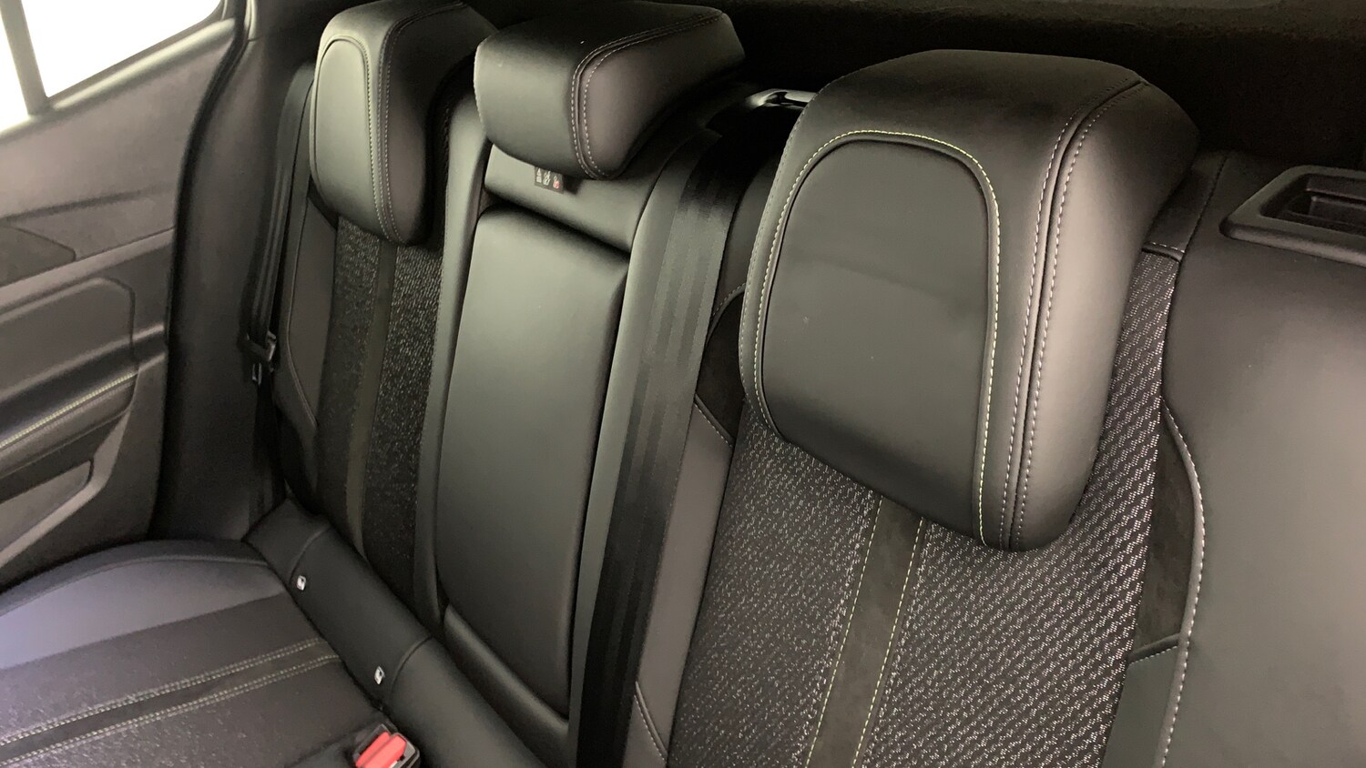 Used Peugeot 408 2025 for sale - 77910158: Photo 7