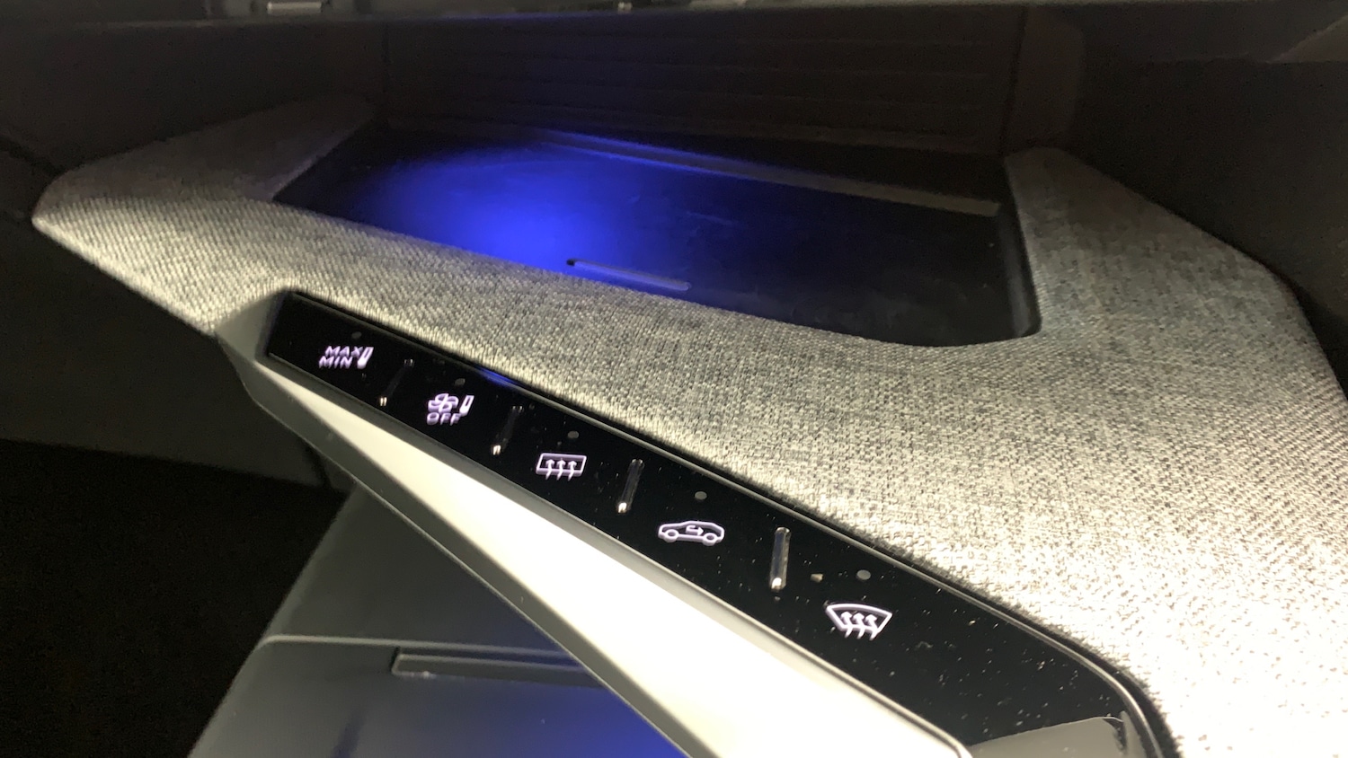 Used Peugeot 3008 2024 for sale - 76621467: Photo 32