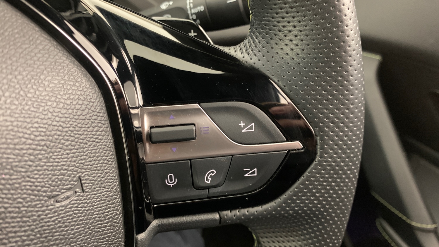 Used Peugeot 408 2024 for sale - 76474340: Photo 18