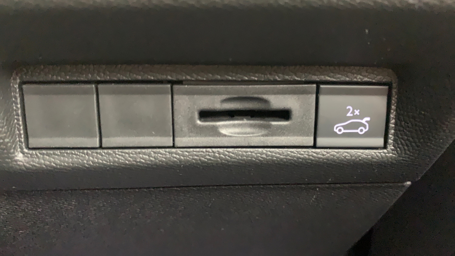 Used Peugeot 408 2024 for sale - 76474340: Photo 20