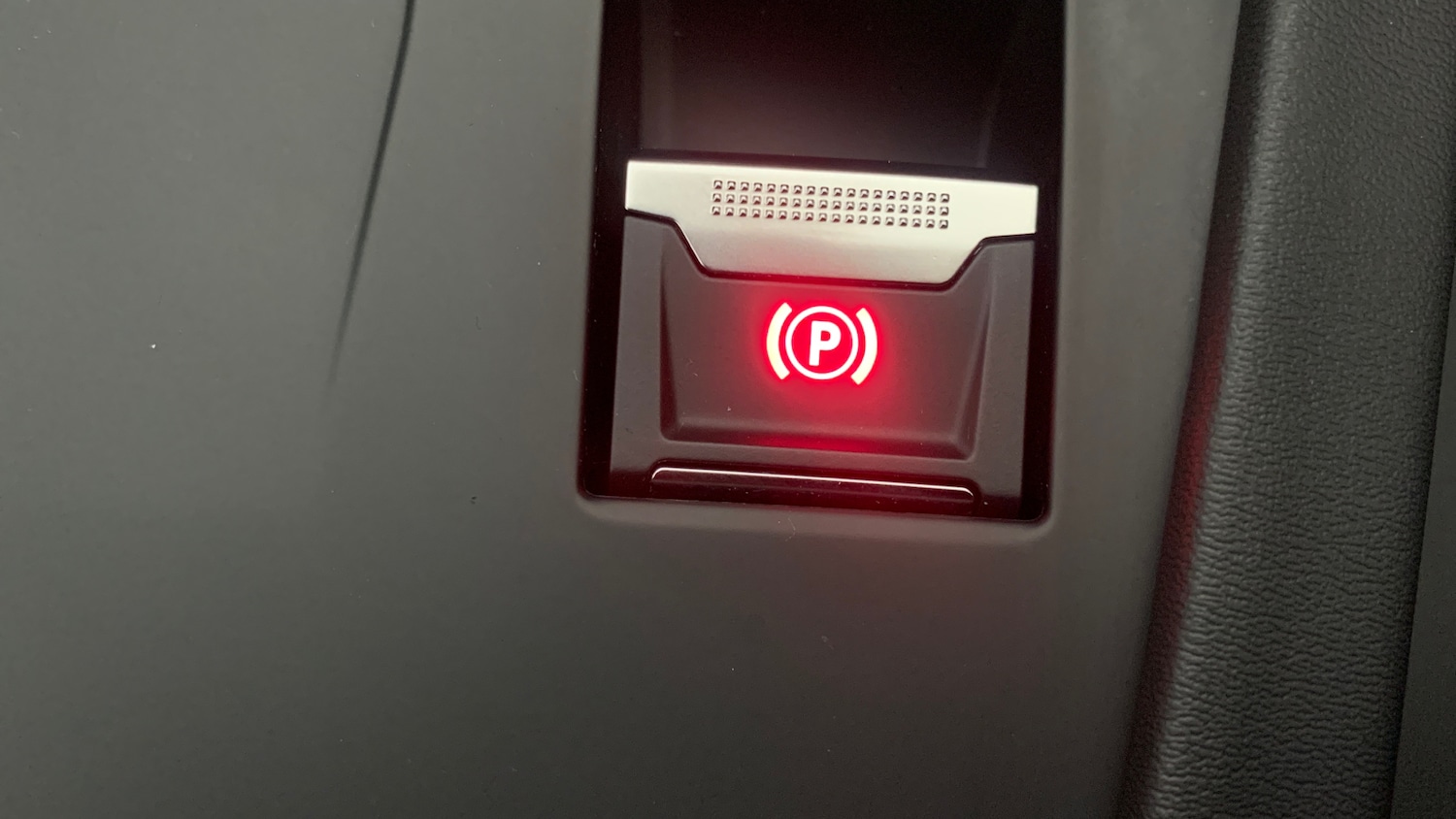 Used Peugeot 408 2024 for sale - 76474340: Photo 35