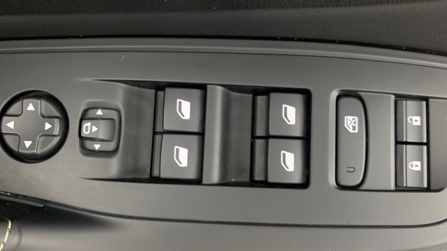 Used Peugeot 408 2024 for sale - 76474340: Photo 39