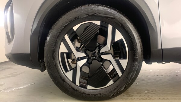 Used Peugeot 2008 2024 for sale - 76168062: Photo 6