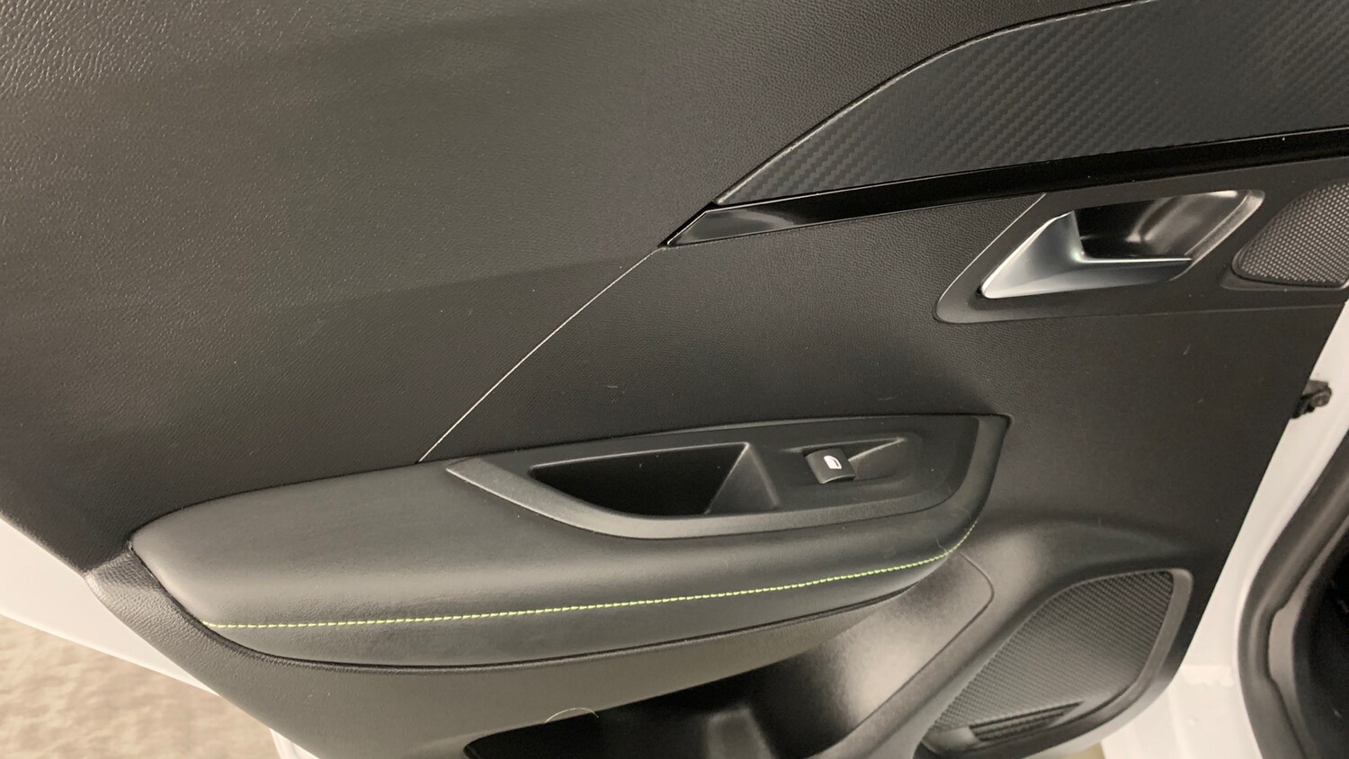 Used Peugeot 2008 2024 for sale - 77497973: Photo 56