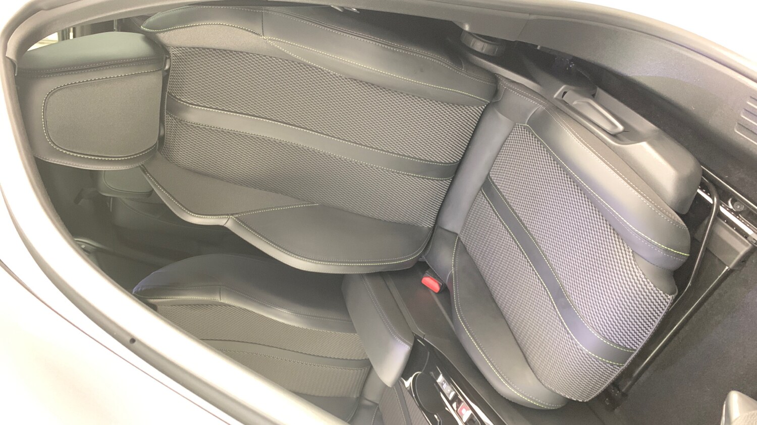 Used Peugeot 2008 2024 for sale - 77497973: Photo 60