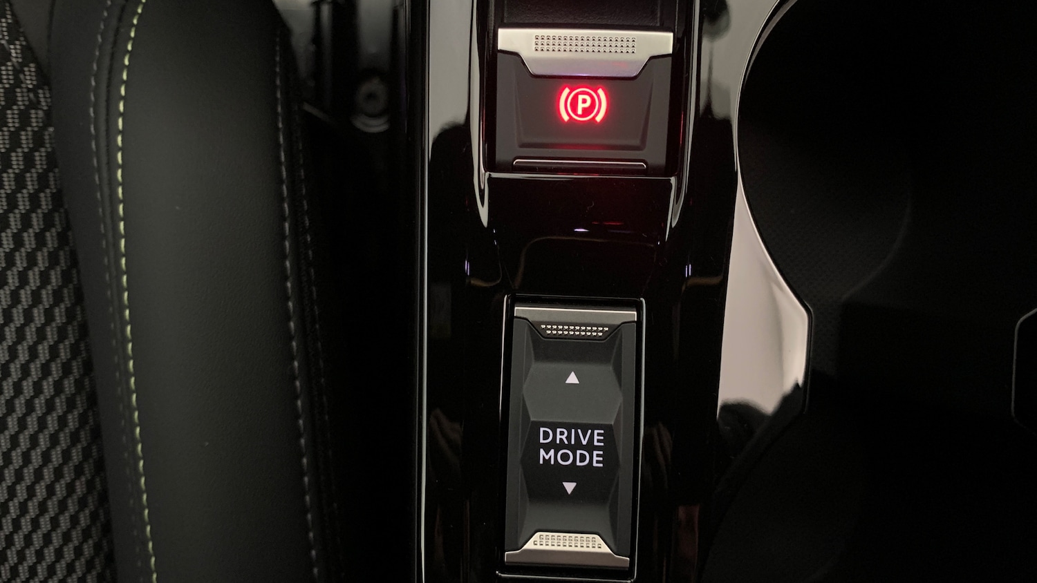 Used Peugeot 208 2024 for sale - 76410167: Photo 32