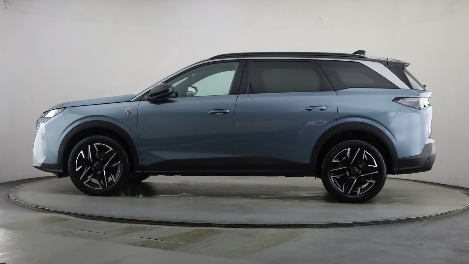 Used Peugeot 5008 2025 for sale - 77042349: Photo 14