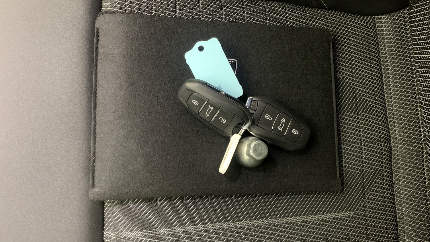 Used Peugeot 5008 2025 for sale - 77042349: Photo 45