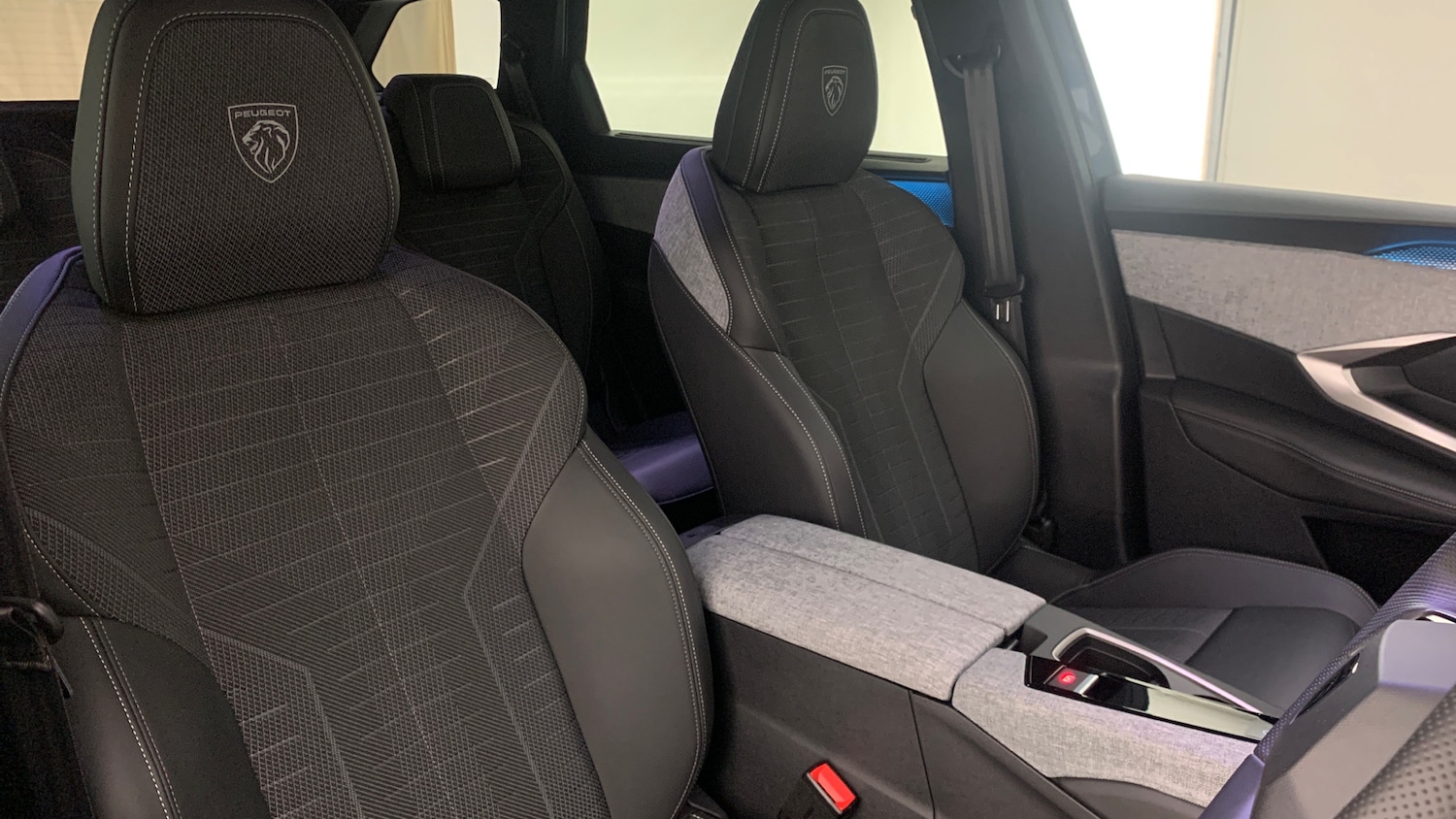 Used Peugeot 5008 2025 for sale - 77042349: Photo 46