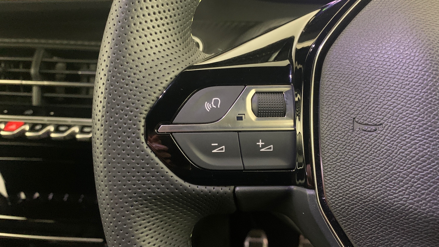 Used Peugeot 208 2025 for sale - 77994661: Photo 18