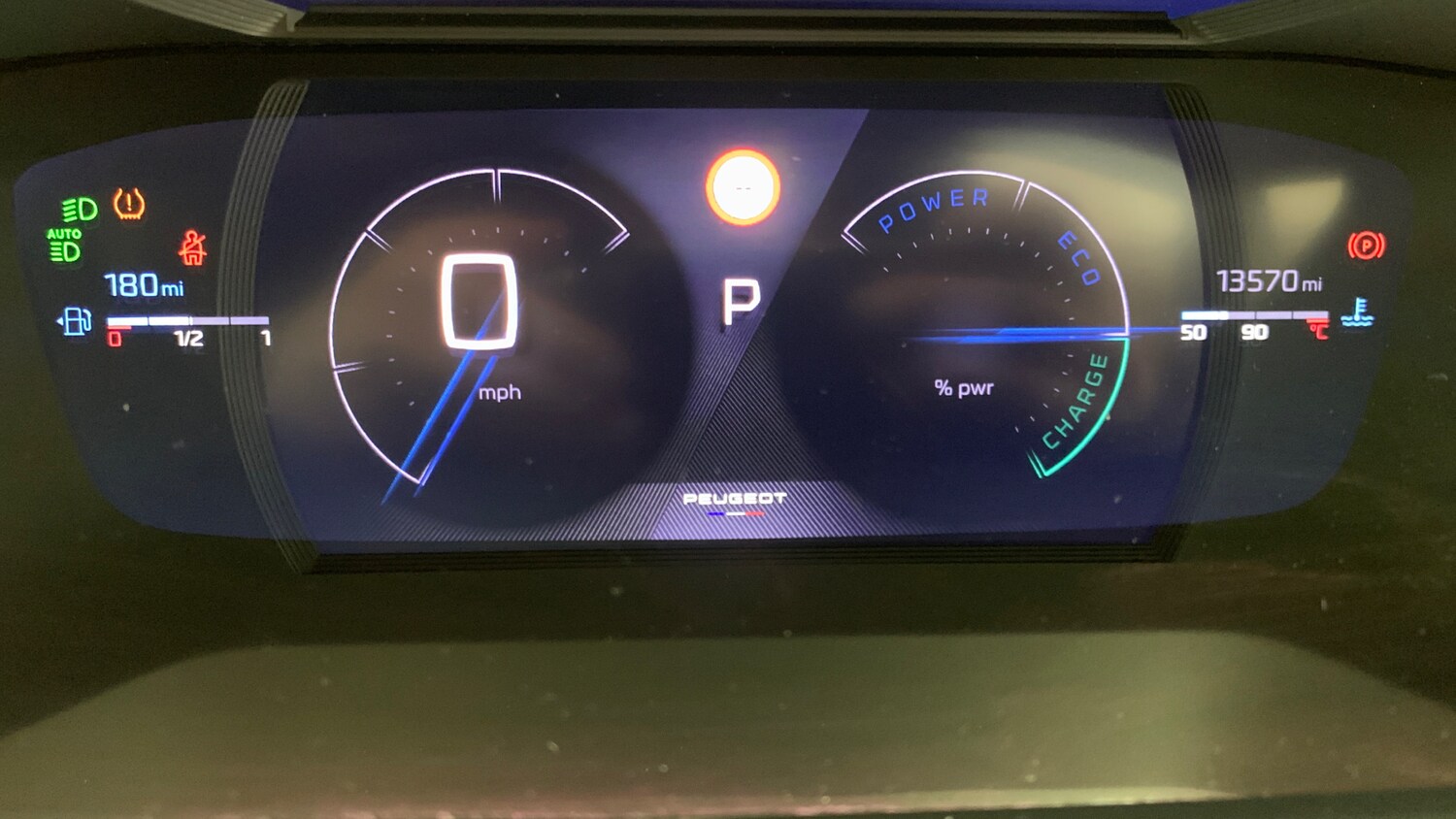 Used Peugeot 2008 2025 for sale - 76586378: Photo 10