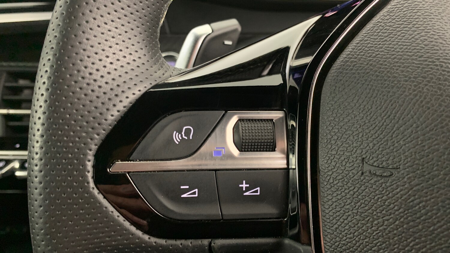 Used Peugeot 2008 2025 for sale - 76586378: Photo 19