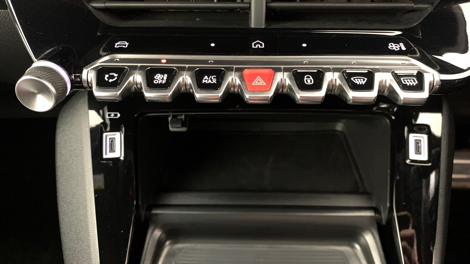 Used Peugeot 2008 2025 for sale - 76586378: Photo 30