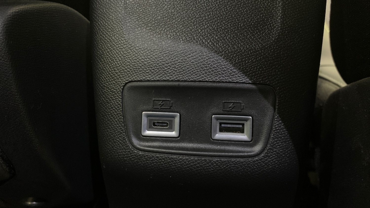 Used Peugeot 2008 2025 for sale - 76586378: Photo 40