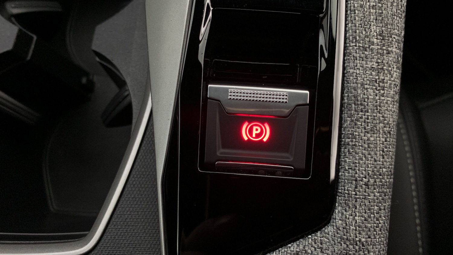 Used Peugeot 3008 2025 for sale - 76647063: Photo 35