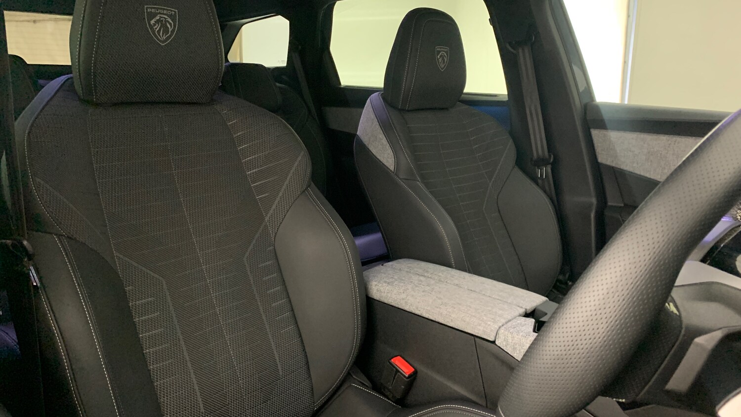 Used Peugeot 5008 2025 for sale - 78048801: Photo 40