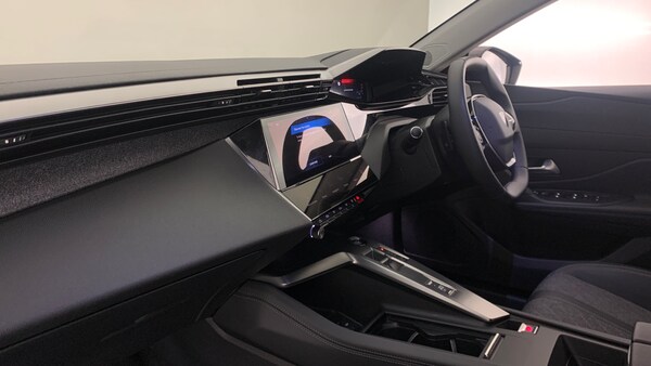 Used Peugeot 408 2024 for sale - 76296624: Photo 2
