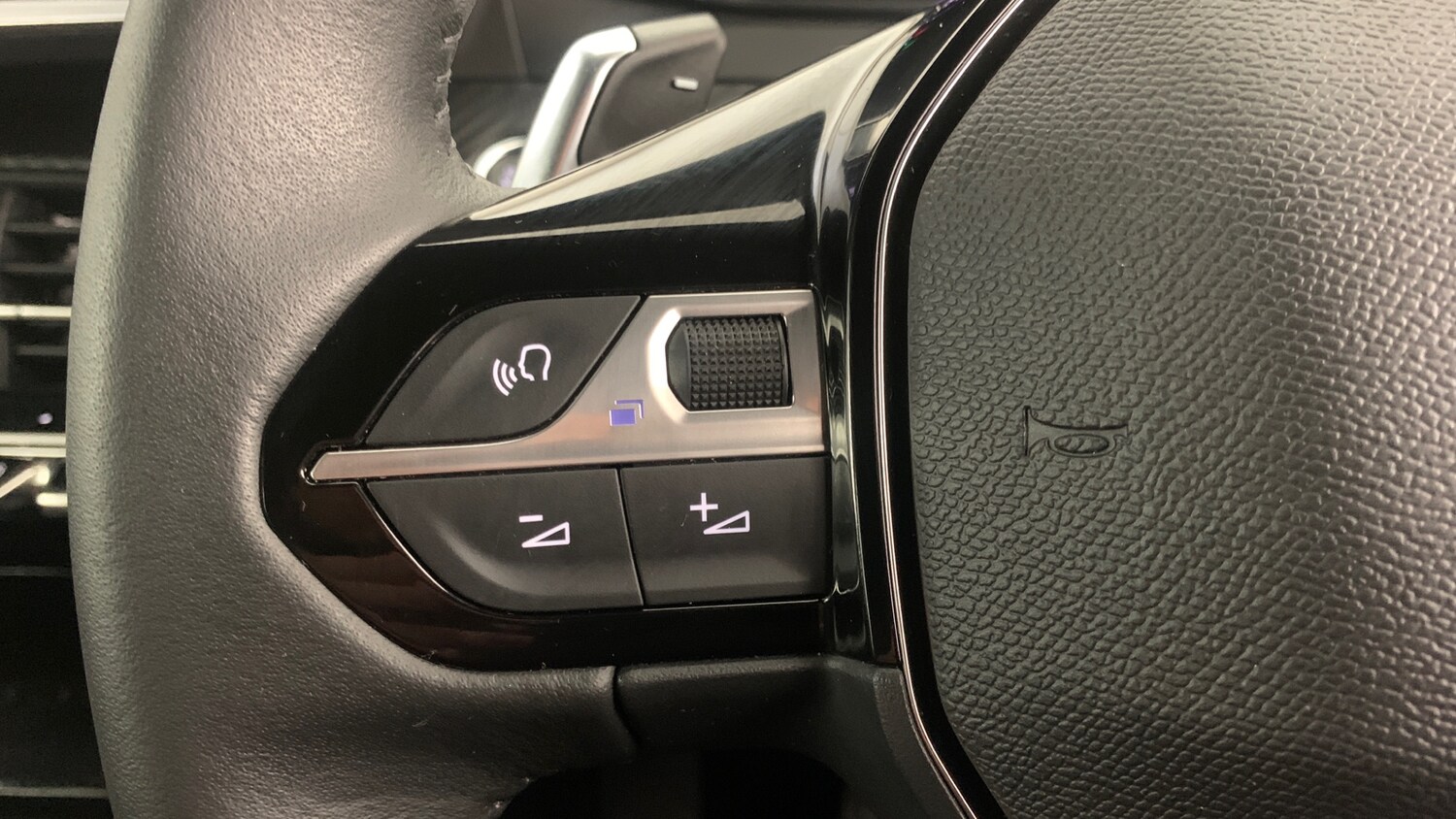 Used Peugeot 2008 2025 for sale - 77511938: Photo 19