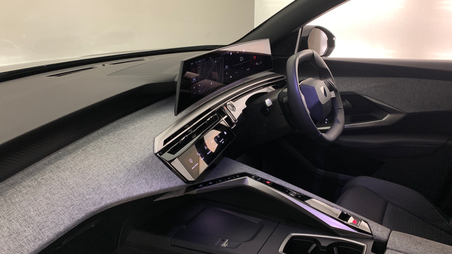 Used Peugeot 3008 2024 for sale - 77042326: Photo 2