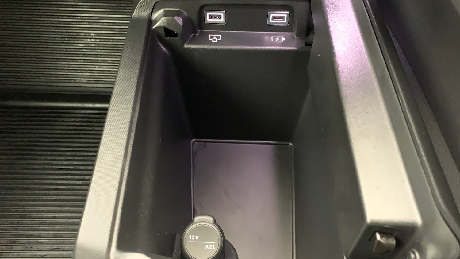 Used Peugeot 3008 2024 for sale - 77042326: Photo 25