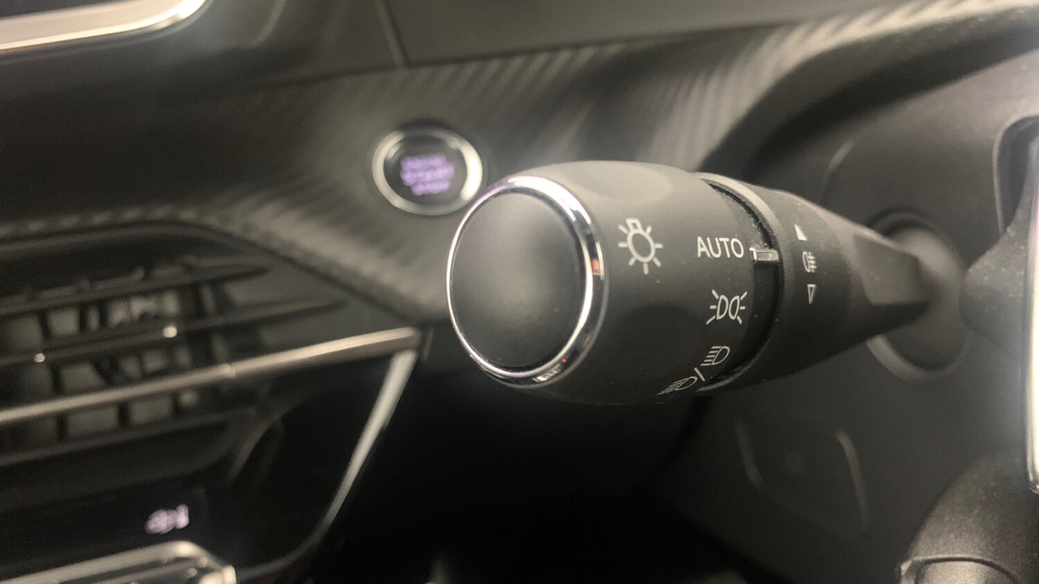 Used Peugeot 2008 2023 for sale - 76271392: Photo 33