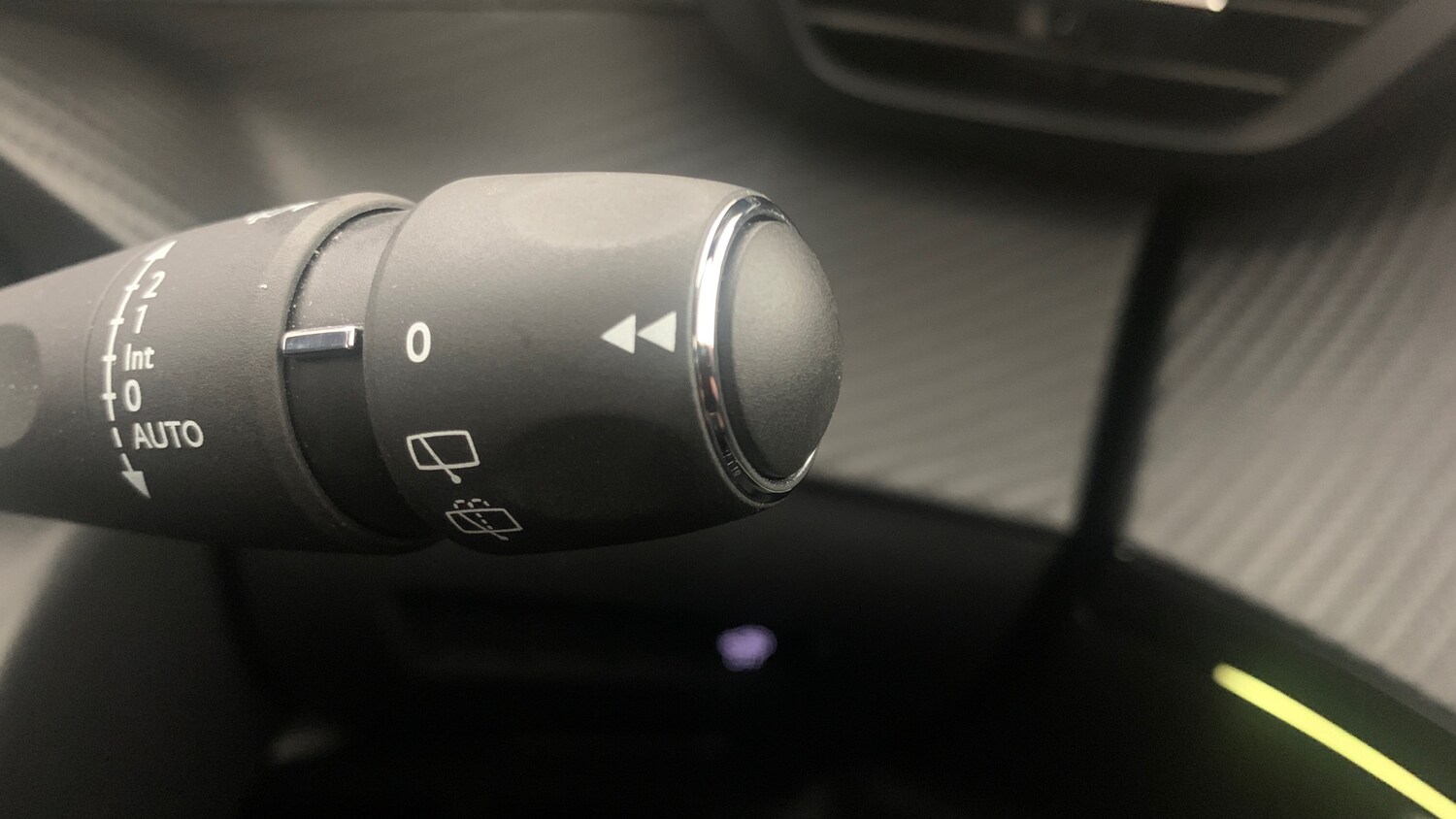 Used Peugeot 2008 2023 for sale - 76271392: Photo 34