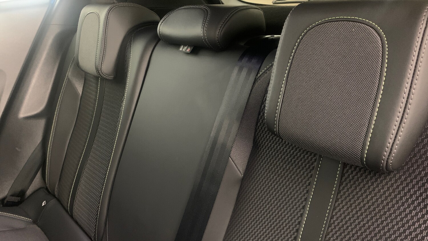 Used Peugeot 2008 2023 for sale - 76271392: Photo 8