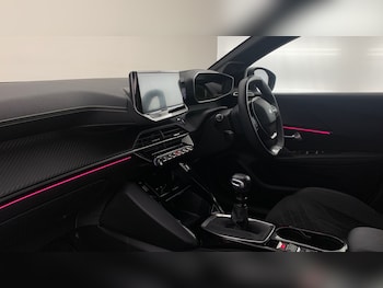 Used Peugeot 208 2022 for sale - 76260905: Photo 2