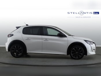 Used Peugeot 208 2022 for sale - 76260905: Photo 4