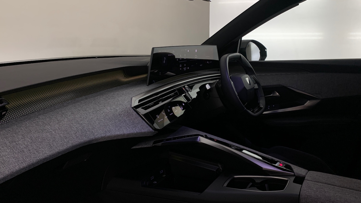 Used Peugeot 3008 2024 for sale - 76338270: Photo 2