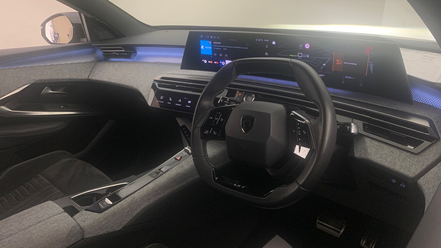 Used Peugeot 3008 2024 for sale - 77659637: Photo 47