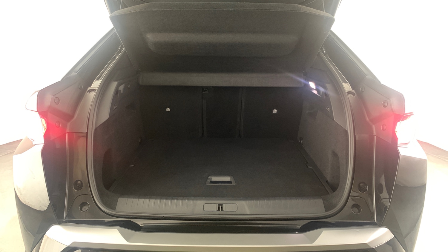 Used Peugeot 3008 2024 for sale - 77659637: Photo 5