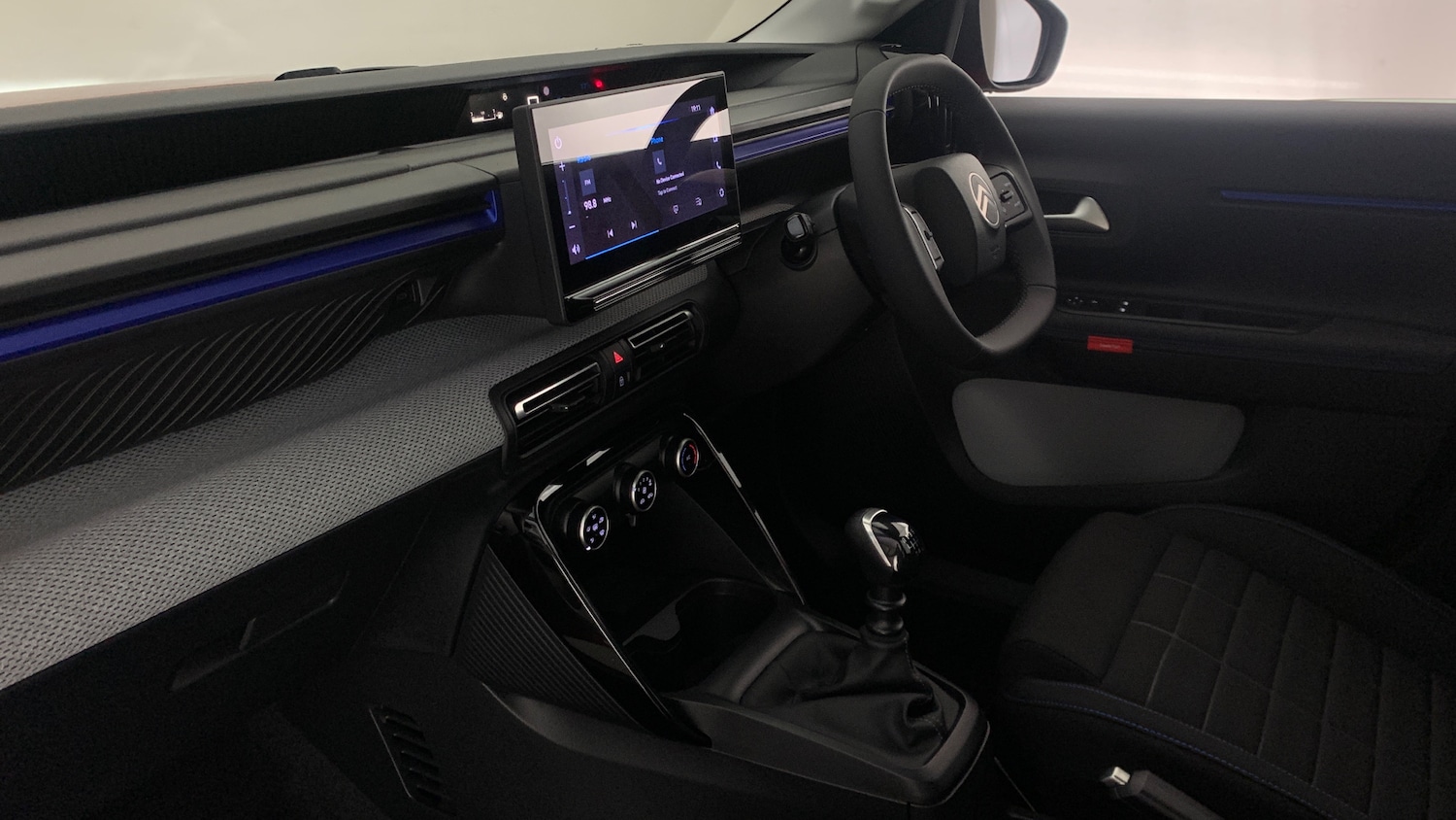 Used Citroen C3 2025 for sale - 76574322: Photo 2