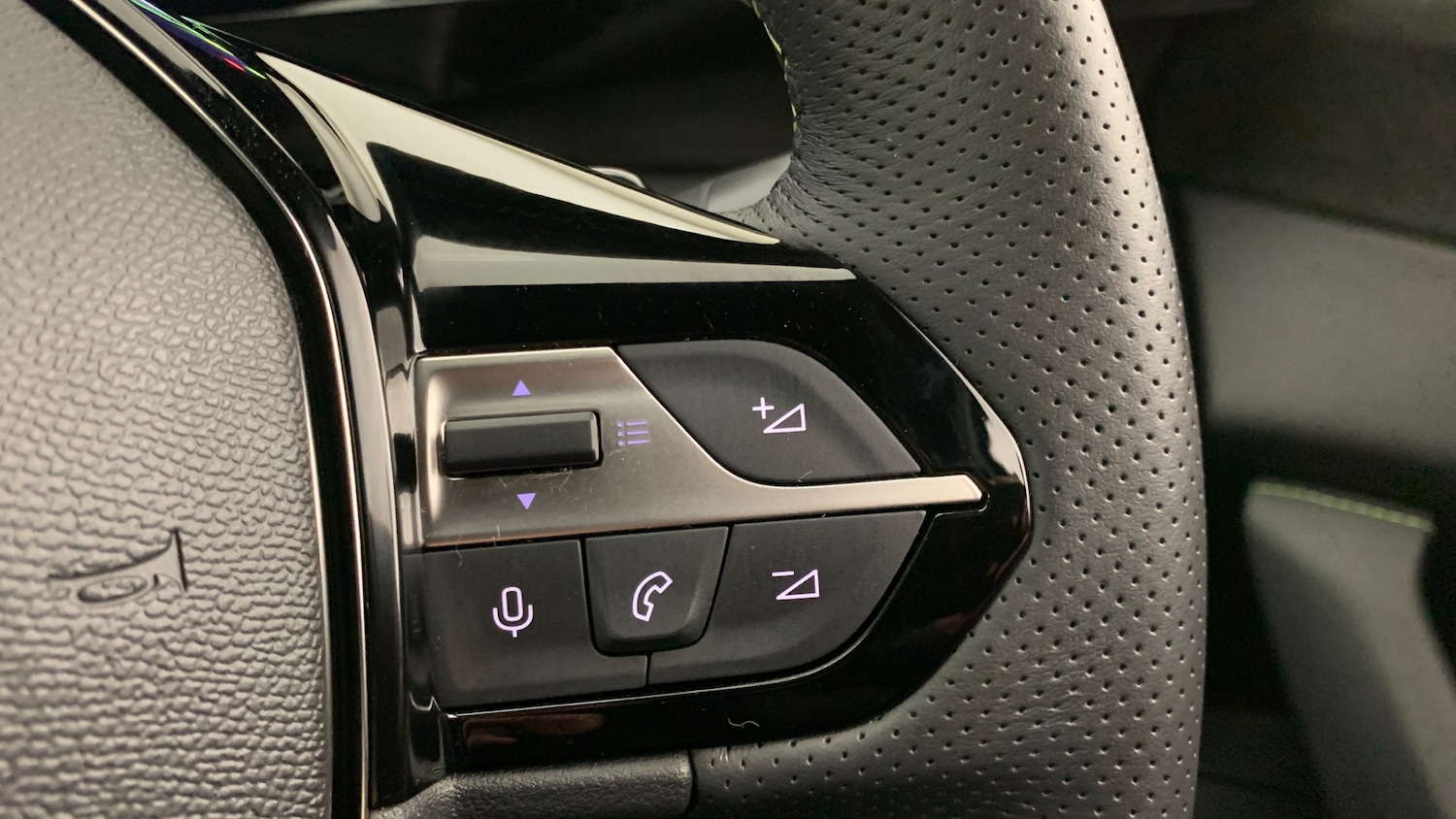 Used Peugeot 408 2025 for sale - 77009460: Photo 18