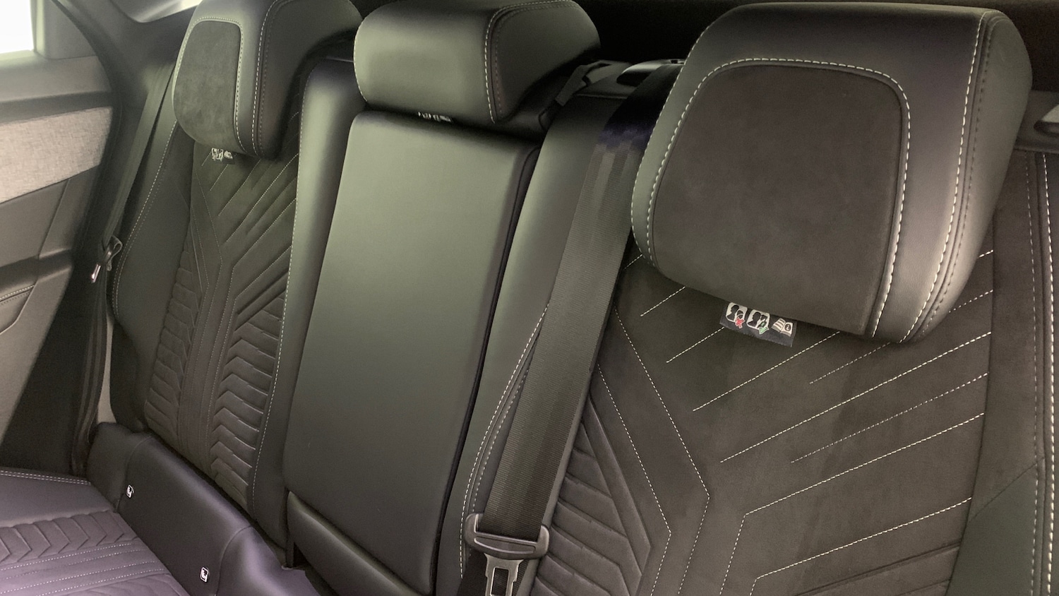 Used Peugeot 3008 2024 for sale - 76359106: Photo 8