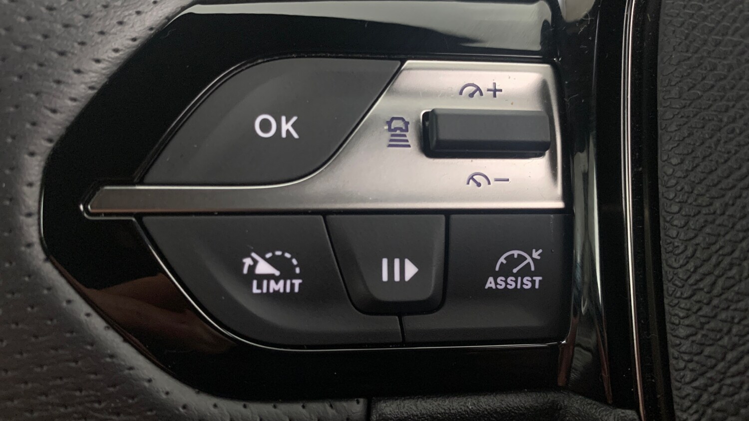 Used Peugeot 308 2025 for sale - 77539125: Photo 19