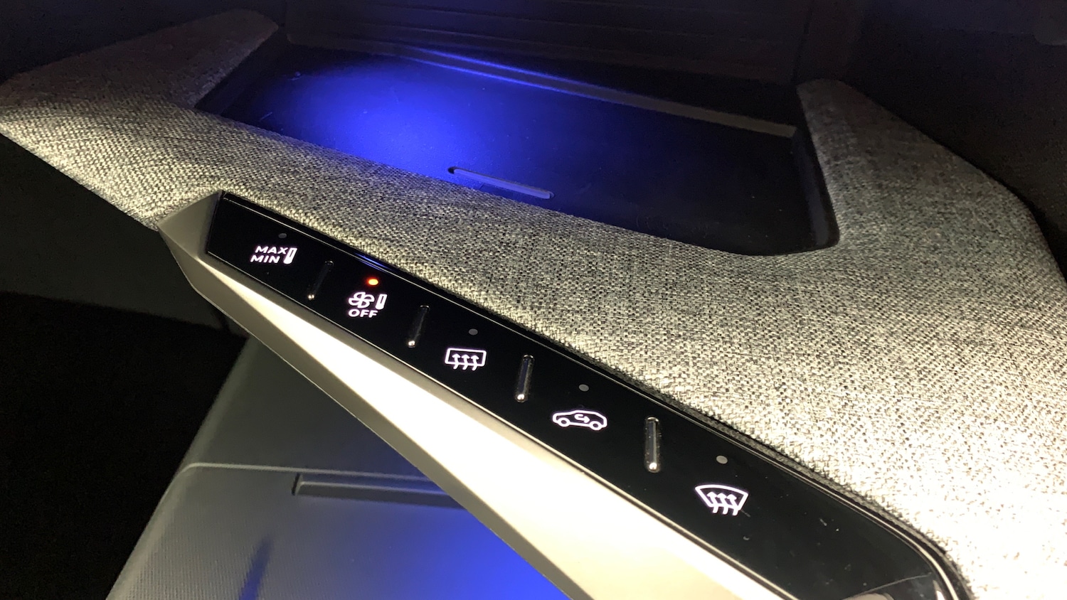 Used Peugeot 3008 2025 for sale - 77042323: Photo 32